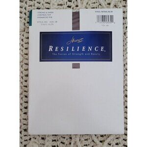 Hanes Resilience Control Top Enhanced Toe Pantyhose D01 Size AB Town Taupe